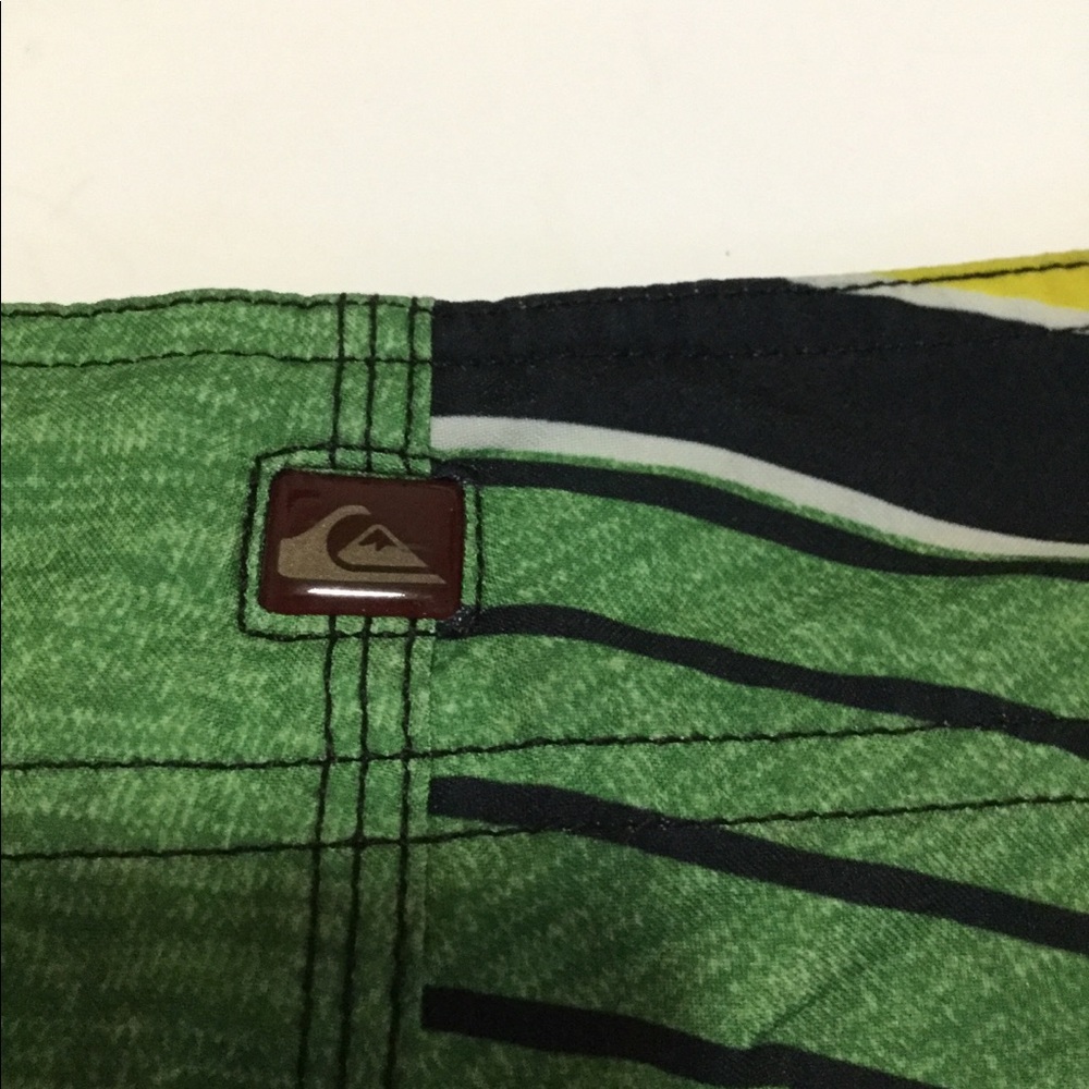 Quicksilver short - Picture 4 of 4